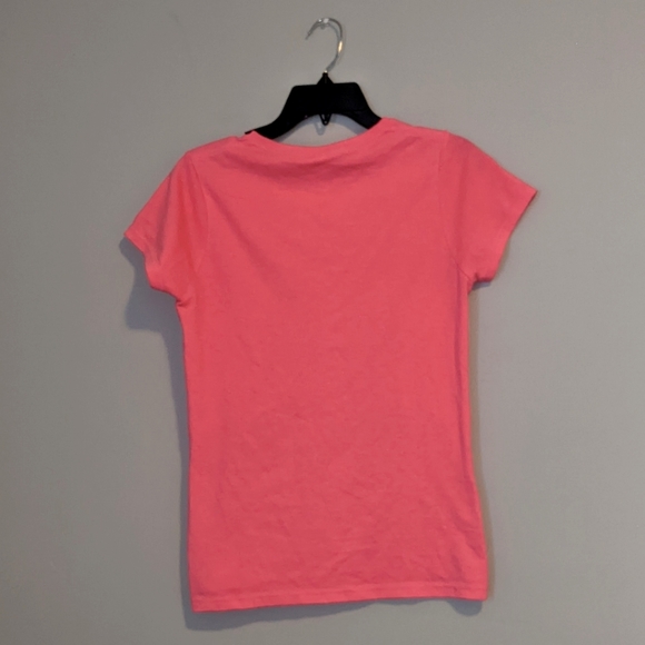 Hawkins Middle School Stranger Things Pink Neon T-Shirt - Picture 4 of 4